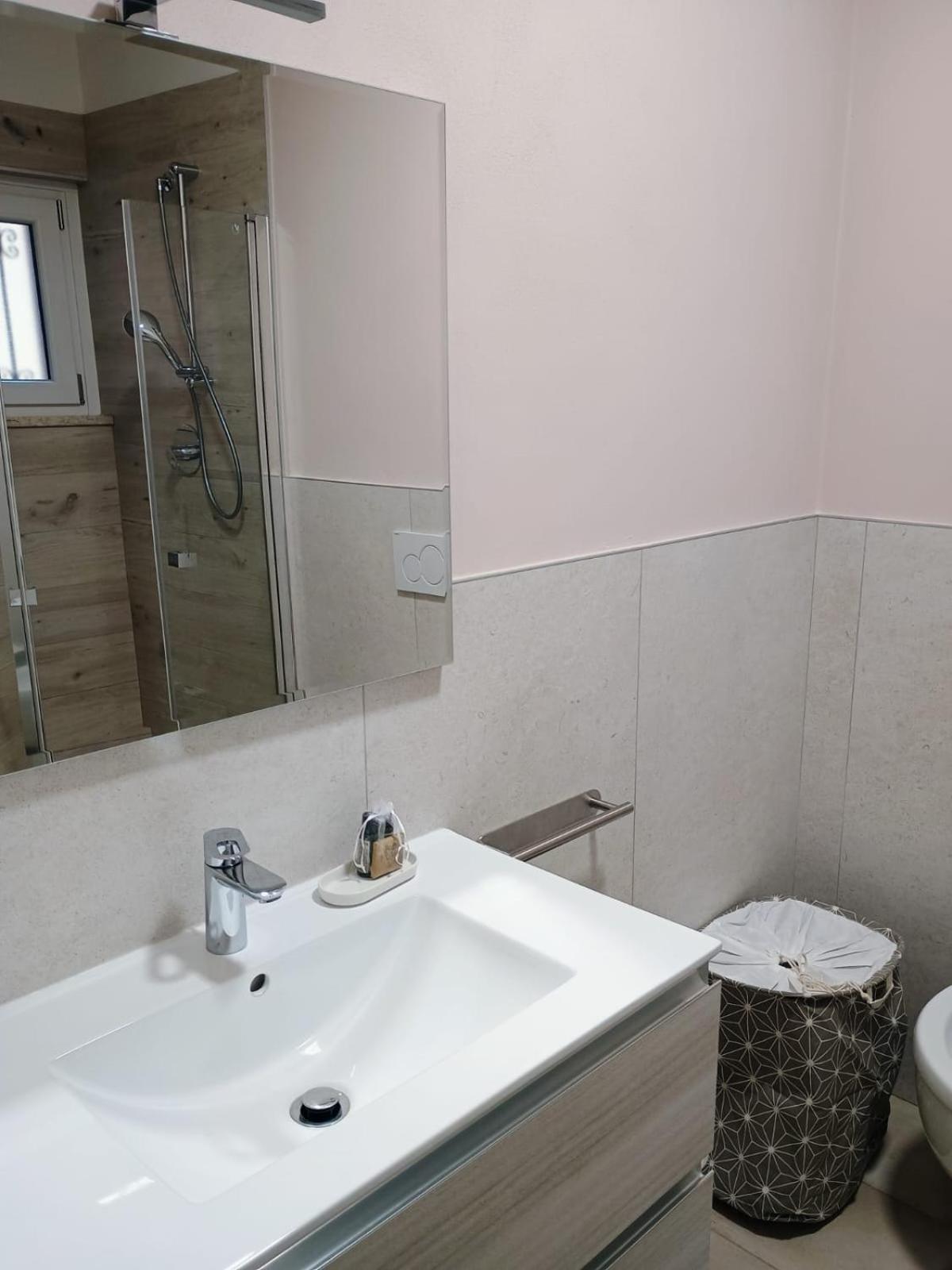 Casa Viola Lazise Lago E Relax! 외부 사진